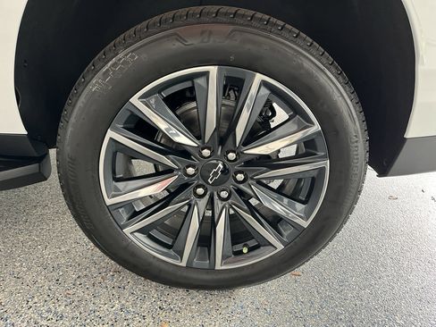 New 2026 Chevrolet Suburban LS w/ LS Custom Edition RWD image 34