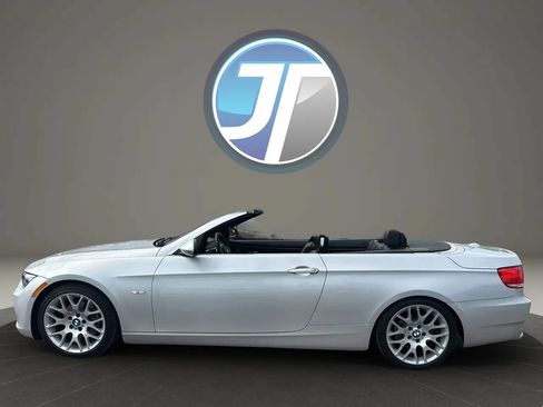 Used 2008 BMW 328i Convertible RWD image 21