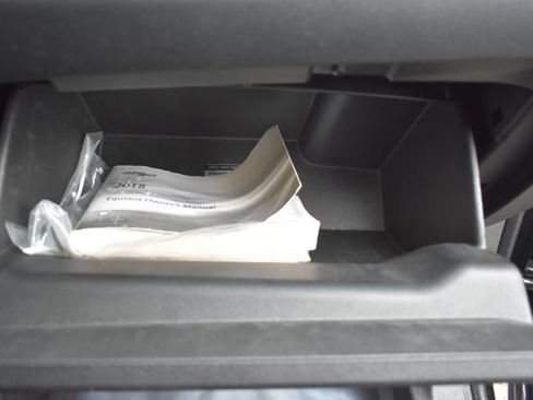 Used 2018 Chevrolet Equinox LT FWD image 44