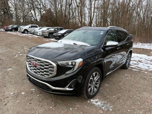 Used 2018 GMC Terrain Denali w/ Advanced Safety Package image 1