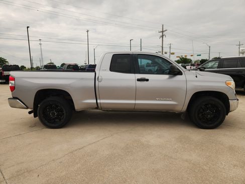 Used 2014 Toyota Tundra SR5 w/ SR5 Upgrade Package RWD image 7