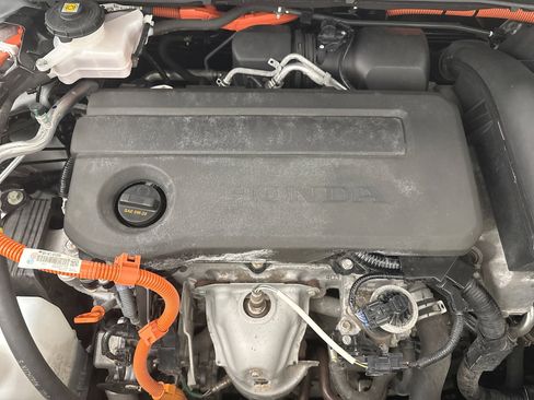 Used 2025 Honda CR-V Sport image 25