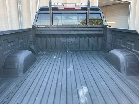 Used 2022 GMC Sierra 1500 Elevation w/ Preferred Package AWD/4WD image 17