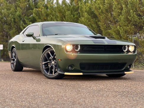 Used 2022 Dodge Challenger GT w/ Blacktop Package image 75