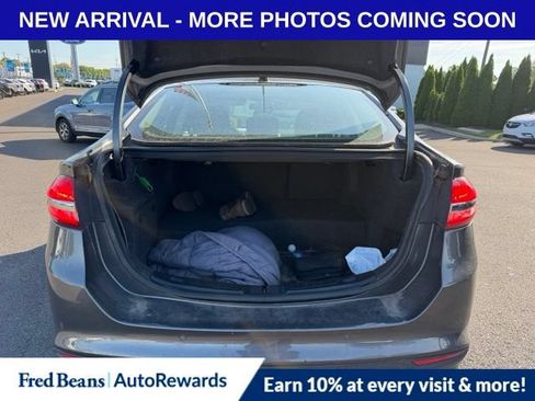 Used 2018 Ford Fusion SE FWD image 8