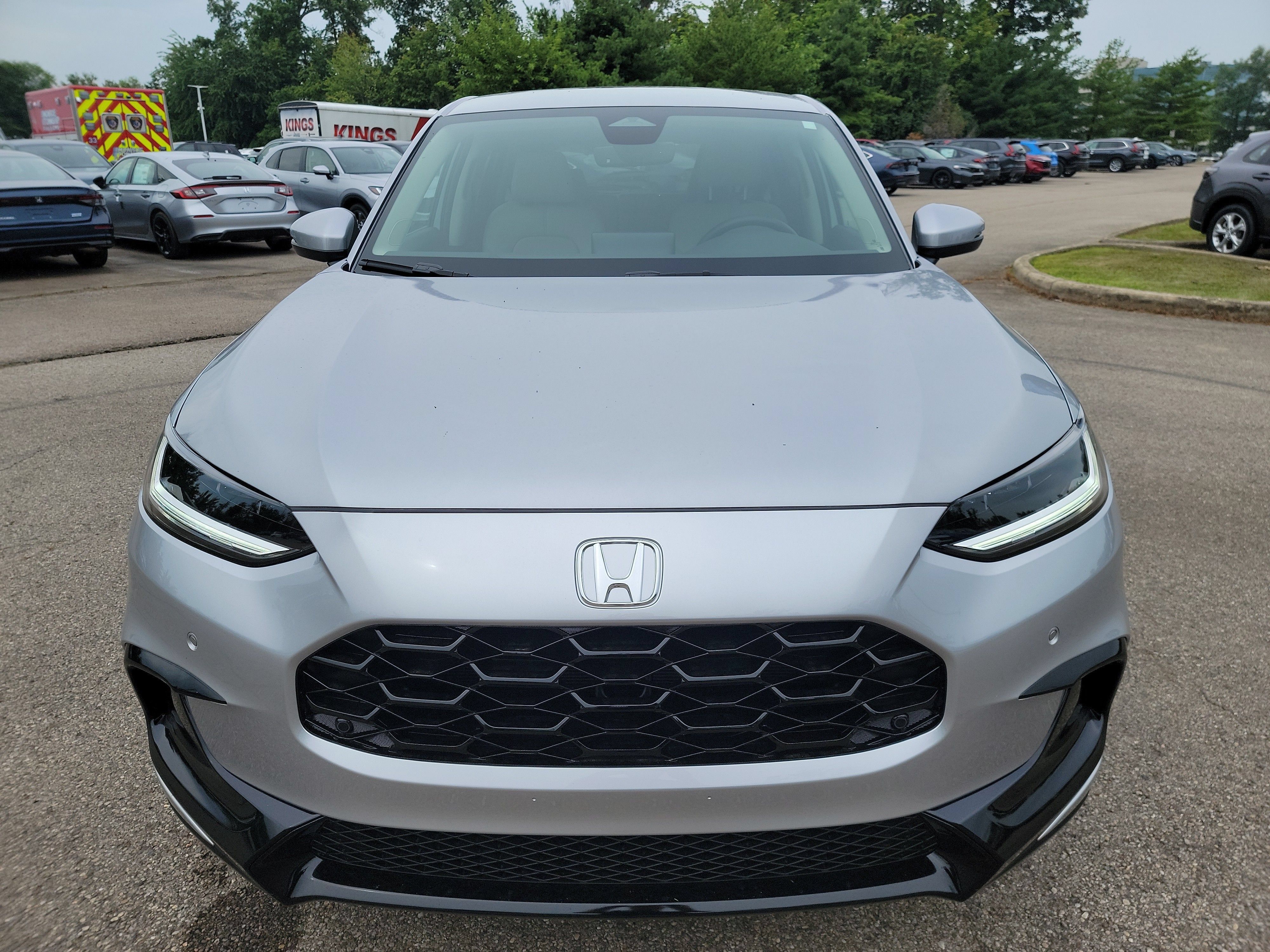 New 2027 Honda HR-V EX-L image 2