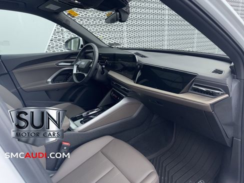 Used 2025 Audi Q5 Premium Plus w/ Premium Plus image 6