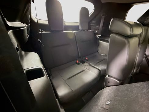 Used 2024 Mitsubishi Outlander SE Black Edition image 41