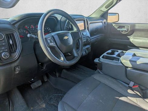 Used 2025 Chevrolet Silverado 1500 Custom AWD/4WD image 9