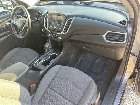 Used 2024 Chevrolet Equinox LT image 27
