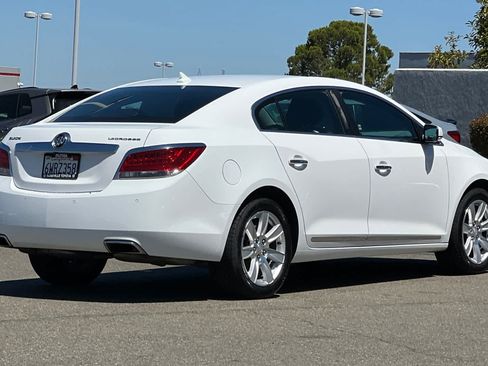 Used 2013 Buick LaCrosse Leather FWD image 2