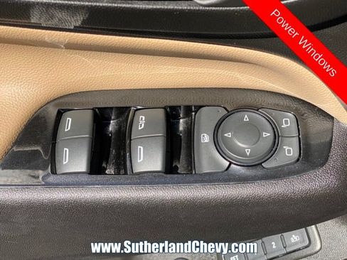 Used 2024 Chevrolet Equinox Premier FWD image 15