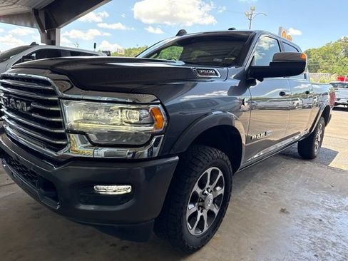 Used 2021 RAM 3500 Limited AWD/4WD image 3
