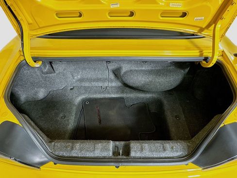 Used 2005 Honda S2000 image 24