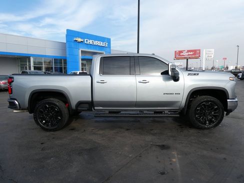 Certified 2025 Chevrolet Silverado 2500 LTZ w/ LTZ Plus Package image 4