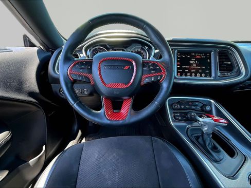Used 2016 Dodge Challenger R/T Scat Pack w/ Leather Interior Group RWD image 8