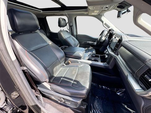 Used 2021 Ford F150 Lariat image 28