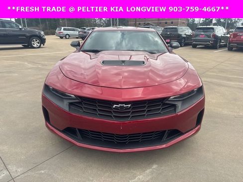 Used 2021 Chevrolet Camaro LT w/ Technology Package image 2