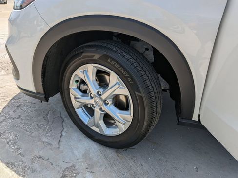 Used 2025 Honda HR-V LX image 36