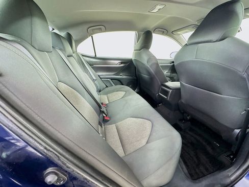 Used 2022 Toyota Camry LE FWD image 27
