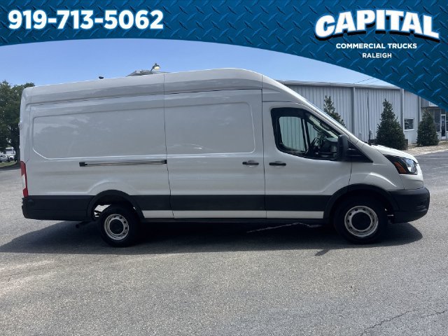 Used 2024 Ford Transit 250 148 High Roof Extended RWD image 5
