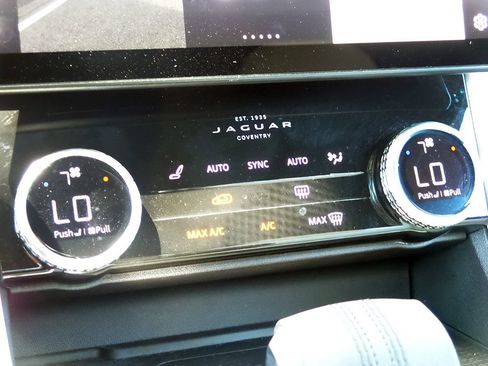 Used 2023 Jaguar F-PACE S AWD/4WD image 48