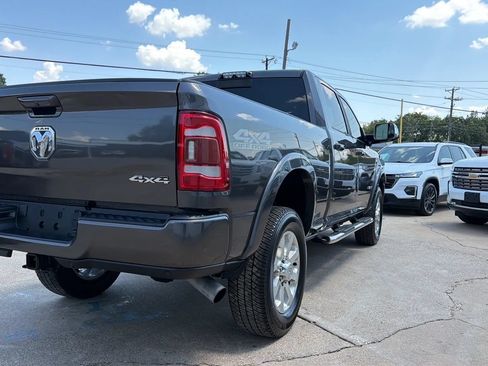 Used 2019 RAM 2500 Laramie AWD/4WD image 3