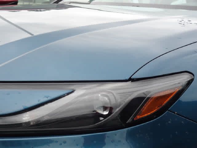Used 2025 Toyota Camry LE FWD image 19
