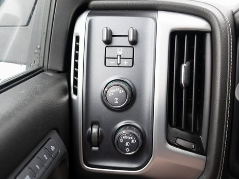 Used 2018 GMC Sierra 1500 SLT image 11