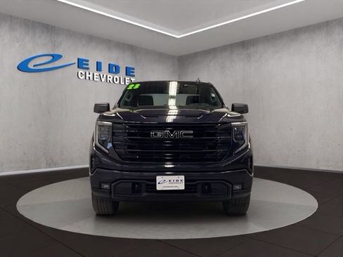 Used 2023 GMC Sierra 1500 Elevation AWD/4WD image 9