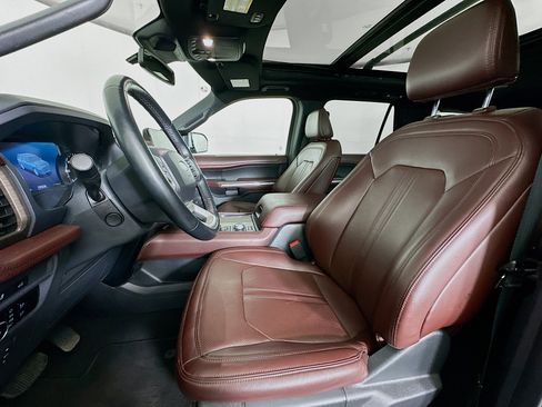 Used 2024 Ford Expedition Max Limited image 13