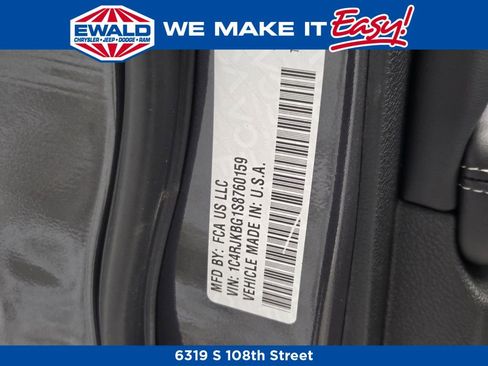 New 2025 Jeep Grand Cherokee L Limited w/ Luxury Tech Group II image 27