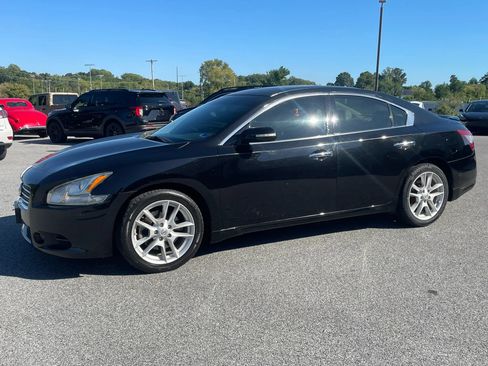 Used 2009 Nissan Maxima 3.5 SV w/ Cold Pkg FWD image 21