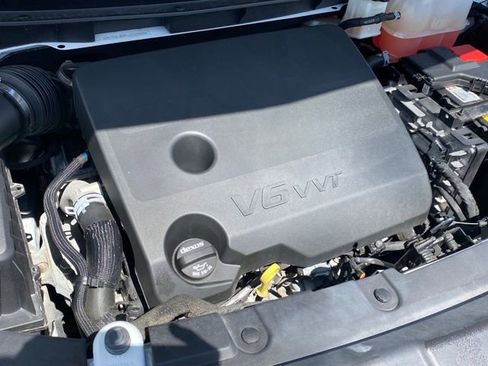 Certified 2023 Chevrolet Traverse LT image 22