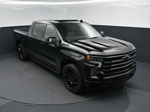 New 2026 Chevrolet Silverado 1500 High Country w/ Midnight Edition AWD/4WD image 1