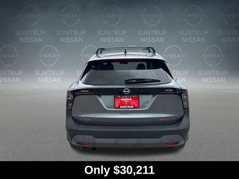 Used 2026 Nissan Kicks SR w/ Cold Weather Package AWD/4WD image 4
