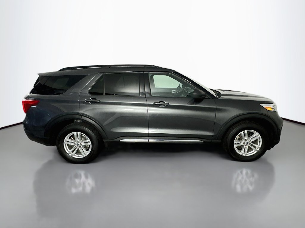 Used 2020 Ford Explorer XLT AWD/4WD image 8