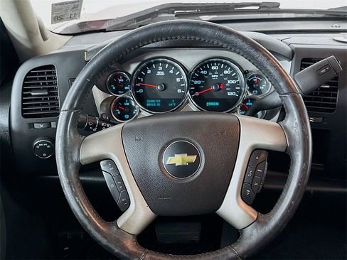 Used 2013 Chevrolet Silverado 1500 LT image 13