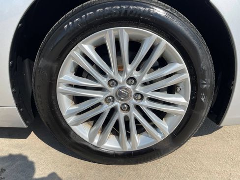 Used 2014 Lexus ES 350 w/ Premium Package FWD image 31