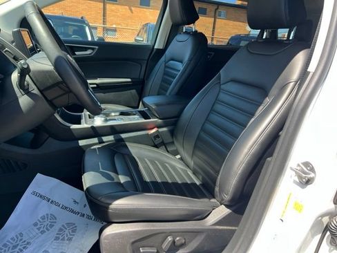 Certified 2024 Ford Edge SEL w/ Convenience Package AWD/4WD image 18