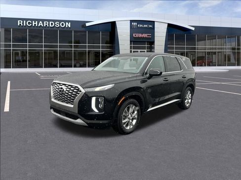 Used 2022 Hyundai Palisade SE image 1