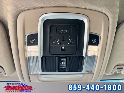 Used 2022 RAM 2500 Laramie AWD/4WD image 40