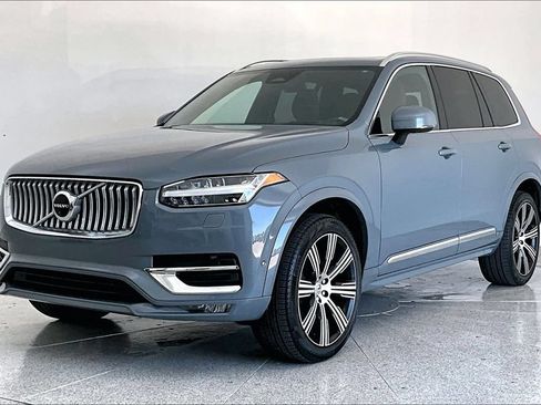 Certified 2023 Volvo XC90 B6 Ultimate w/ Lounge Package AWD/4WD image 14