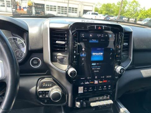 Used 2022 RAM 1500 Big Horn AWD/4WD image 8