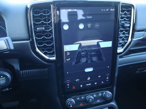 New 2025 Ford Ranger Lariat w/ FX4 Off-Road Package image 7