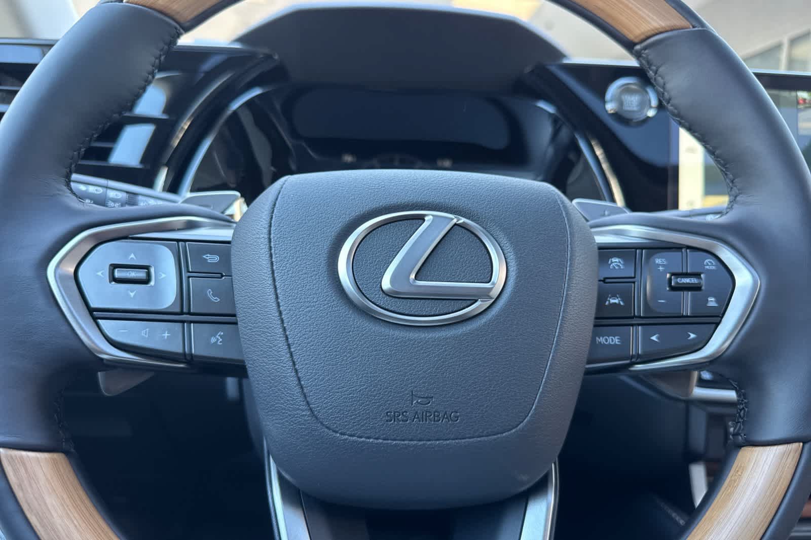 New 2026 Lexus RX 350 Premium Plus w/ Accessory Package (2T) FWD image 25