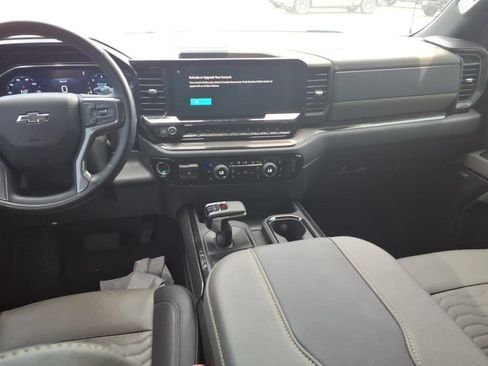 Used 2023 Chevrolet Silverado 1500 ZR2 w/ Technology Package AWD/4WD image 10