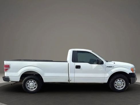 Used 2014 Ford F150 XL w/ Trailer Tow Package image 4