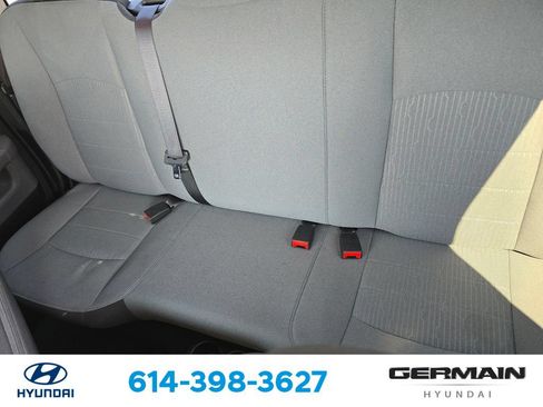 Used 2024 RAM 1500 Classic SLT AWD/4WD image 19