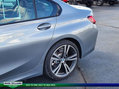 Used 2023 BMW 330i xDrive Sedan w/ Premium Package image 10